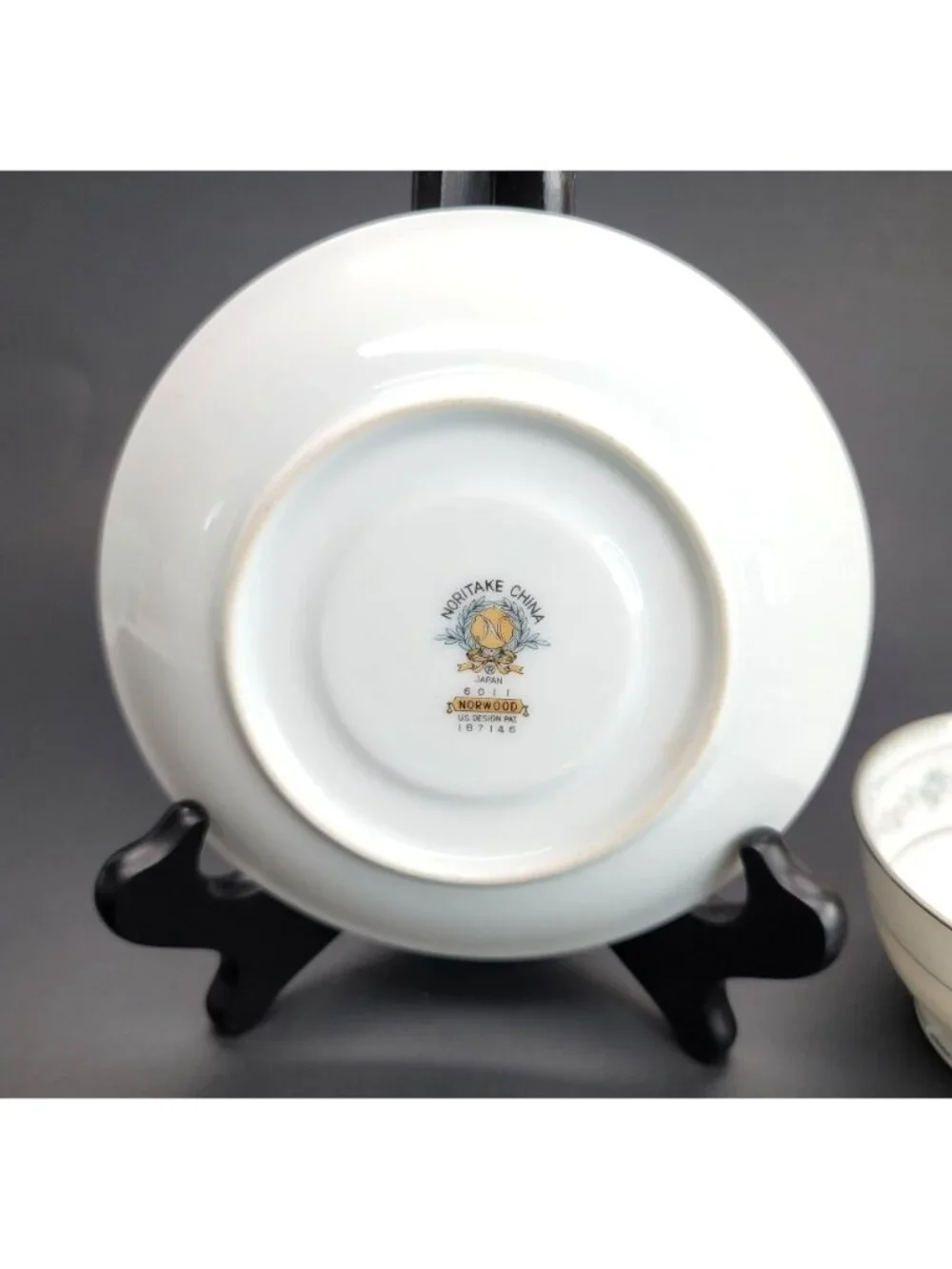 Noritake Norwood Tea Cups and Saucers Set of 3 White Silver Floral Japan Cr157